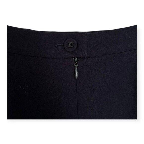 Chanel Navy Blue CC Logo High Waist Pleated Mini Skirt - Picture 4 of 7